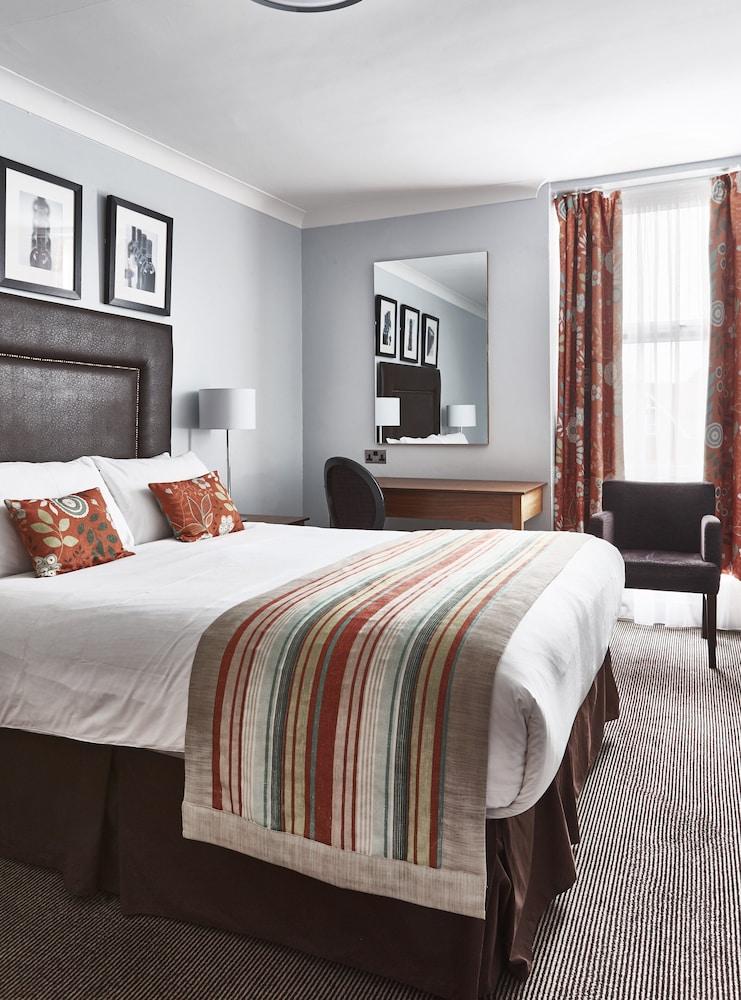 West Cliff & 3* Борнмут