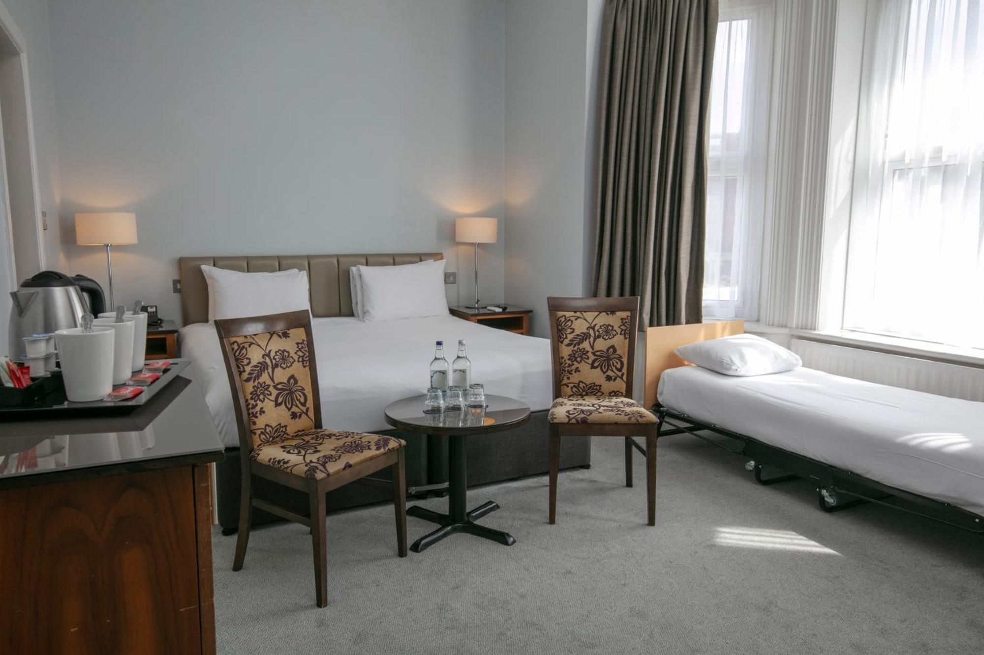 West Cliff & 3* Борнмут